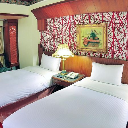 Karo Hotel Καοσιούνγκ Εξωτερικό φωτογραφία