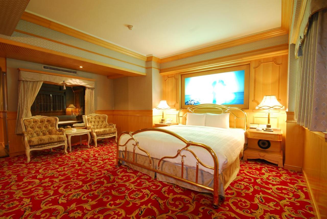 Karo Hotel Καοσιούνγκ Εξωτερικό φωτογραφία