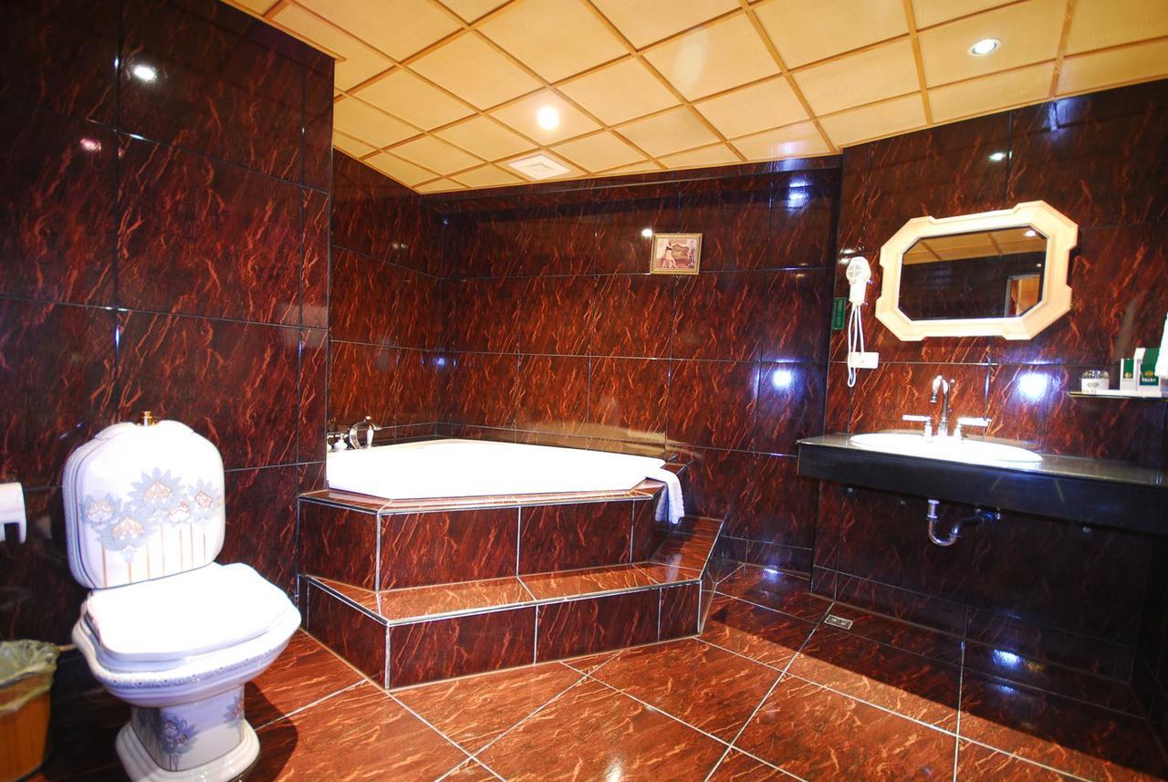 Karo Hotel Καοσιούνγκ Εξωτερικό φωτογραφία
