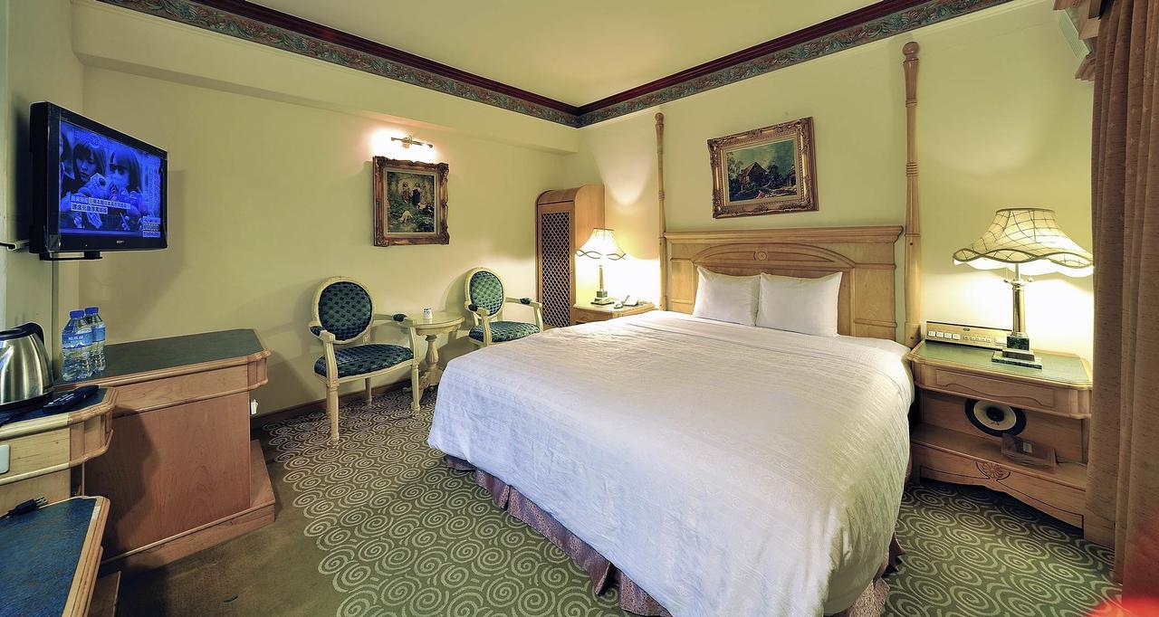 Karo Hotel Καοσιούνγκ Εξωτερικό φωτογραφία